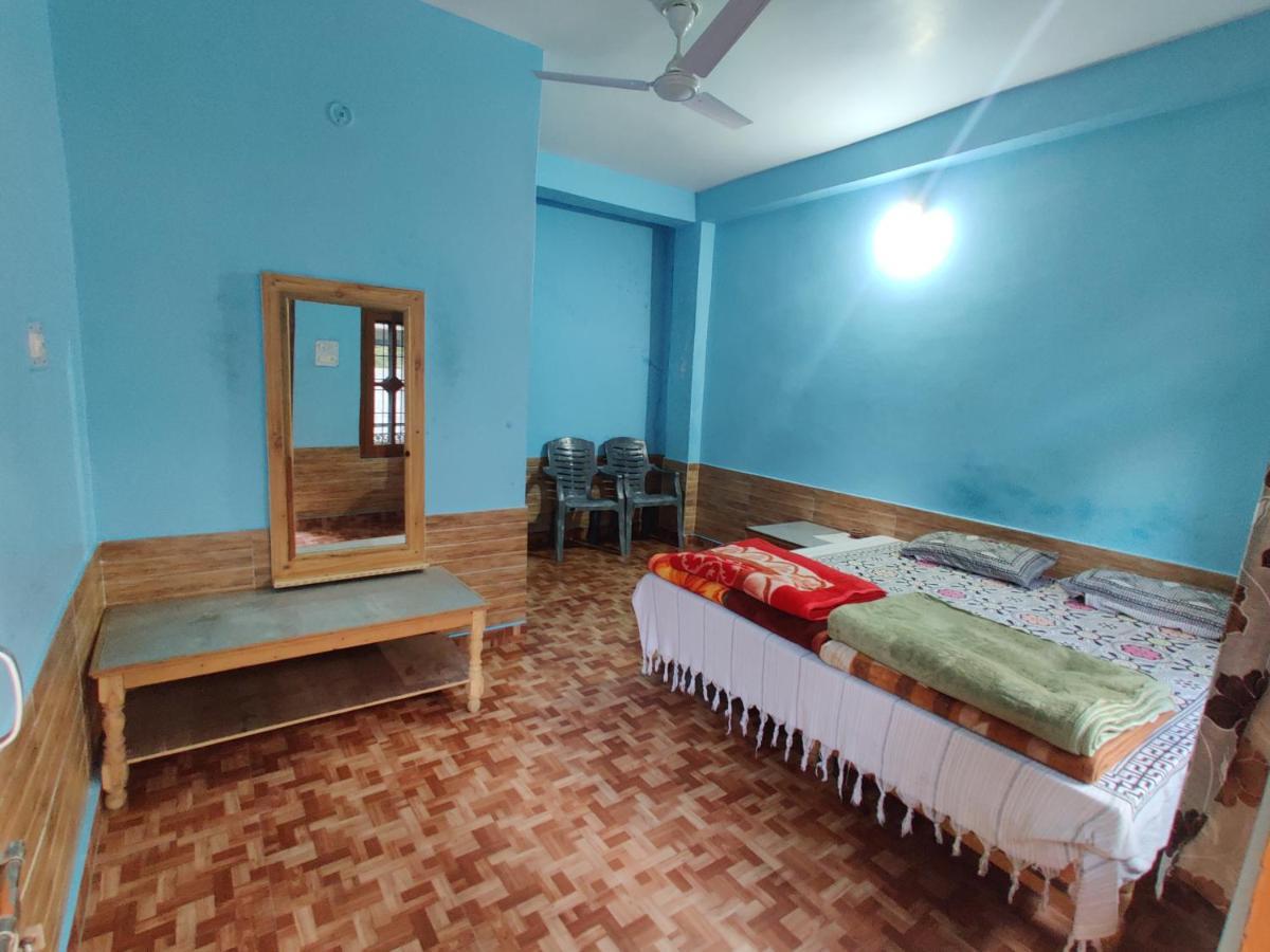 Red And Blue Family Guest House Kasol Εξωτερικό φωτογραφία